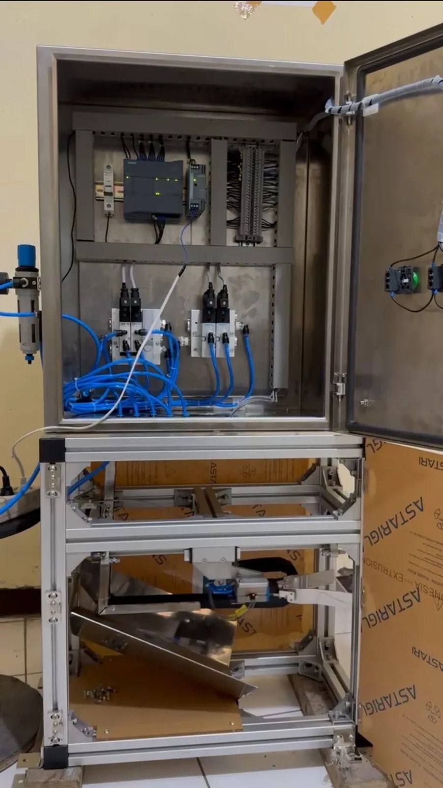 Automation System for Fibre Sampling Project Trico